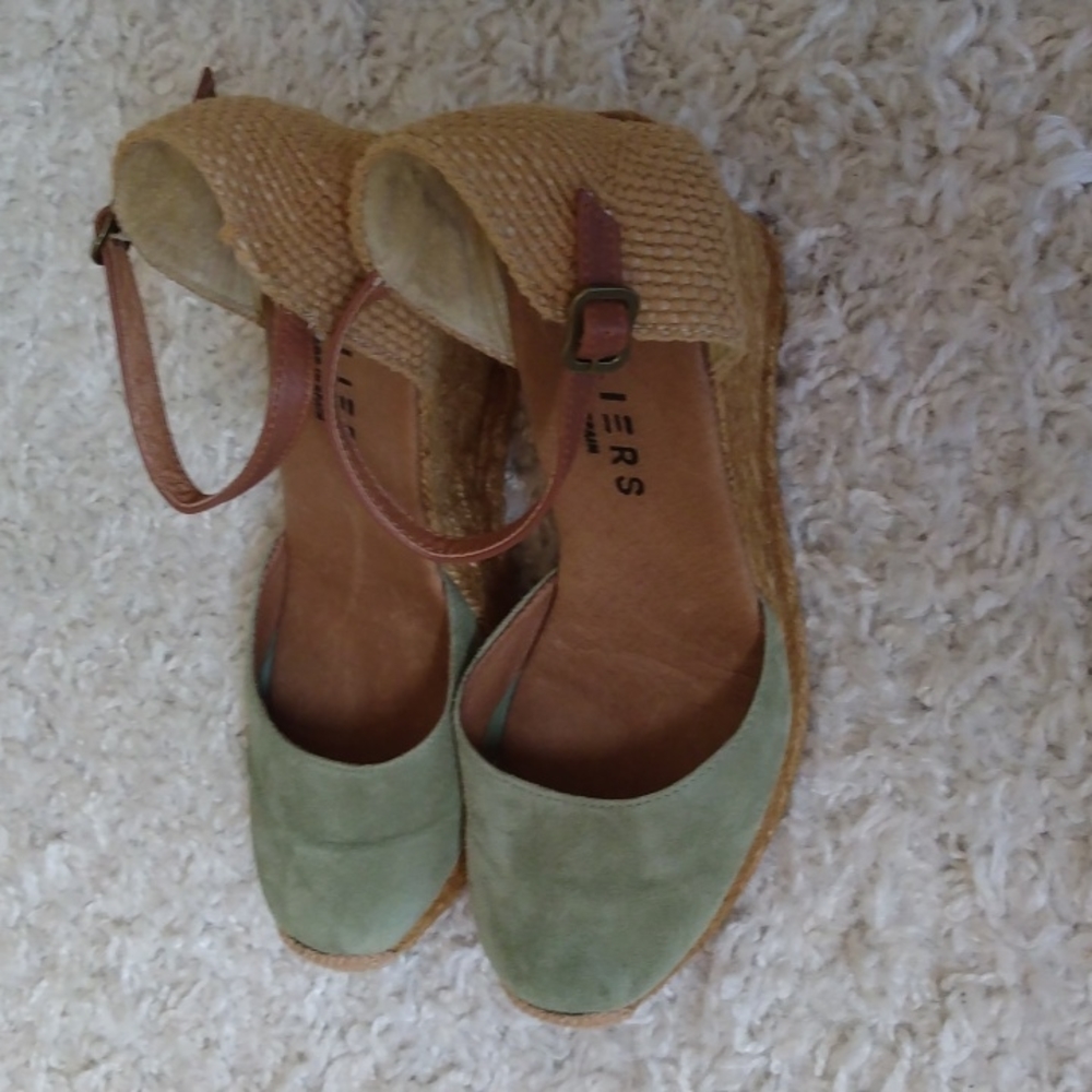 Ateliers Made In Spain Espadrilles Shoes. - Picture 1 of 9
